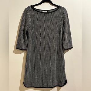 Max Studio Women’s Stretch Knit Slip On Dress Black & White size M